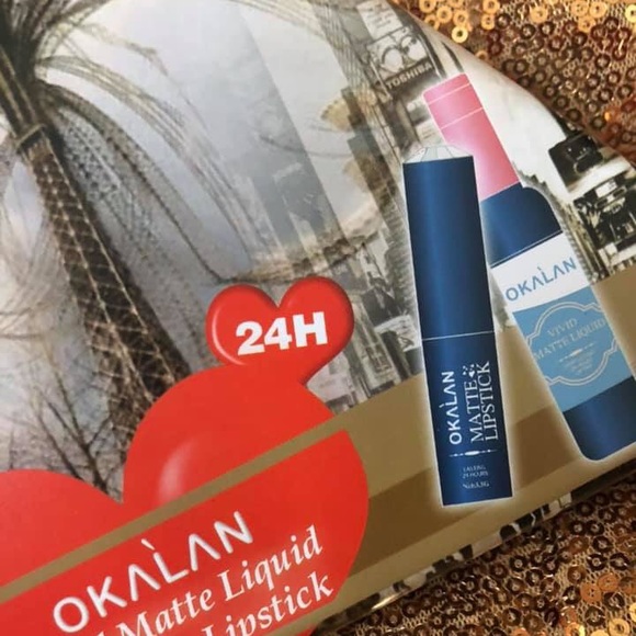 eyeshadow and lipstick ๐ and liquid matte - Picture 3 of 4